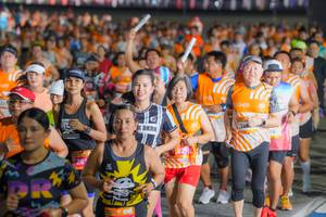 BIB: 227, 287, 246
                            <button type="button" onclick="openModal(22825498)" class="btn btn-primary btn-sm float-right btn-popup" data-toggle="modal" data-target=".modal-high-quality">
                        <i class="fas fa-shopping-cart"></i> Add to Cart
                    </button>
                                            <button type="button" onclick="isThisMe(22825498, true)" class="btn btn-success btn-sm float-right btn-popup btn-isme hidden" data-toggle="tooltip" data-placement="bottom" title="นี่คือรูปของคุณใช่ไหม คลิกที่นี่เพื่อเอาเข้าอัลบั้ม">
                        <i class="fas fa-plus"></i> Add to album
                    </button>
                    <button type="button" onclick="isThisMe(22825498, false)" class="btn btn-warning btn-sm float-right btn-popup btn-isnotme hidden">
                        <i class="fas fa-ban"></i> Remove from album
                    </button>